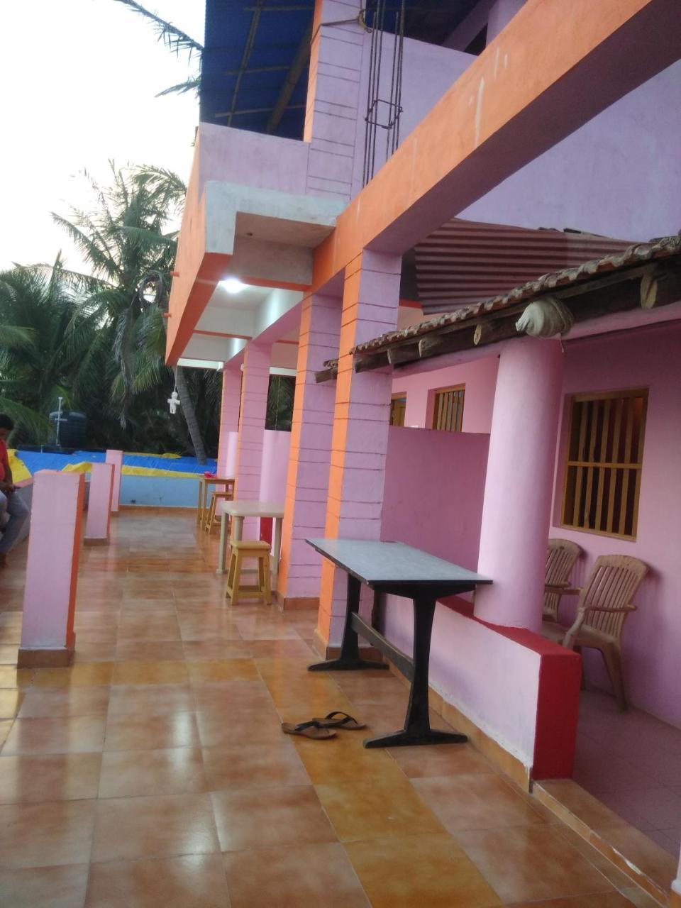 Om Ganesh Naik Guest House アランボル エクステリア 写真