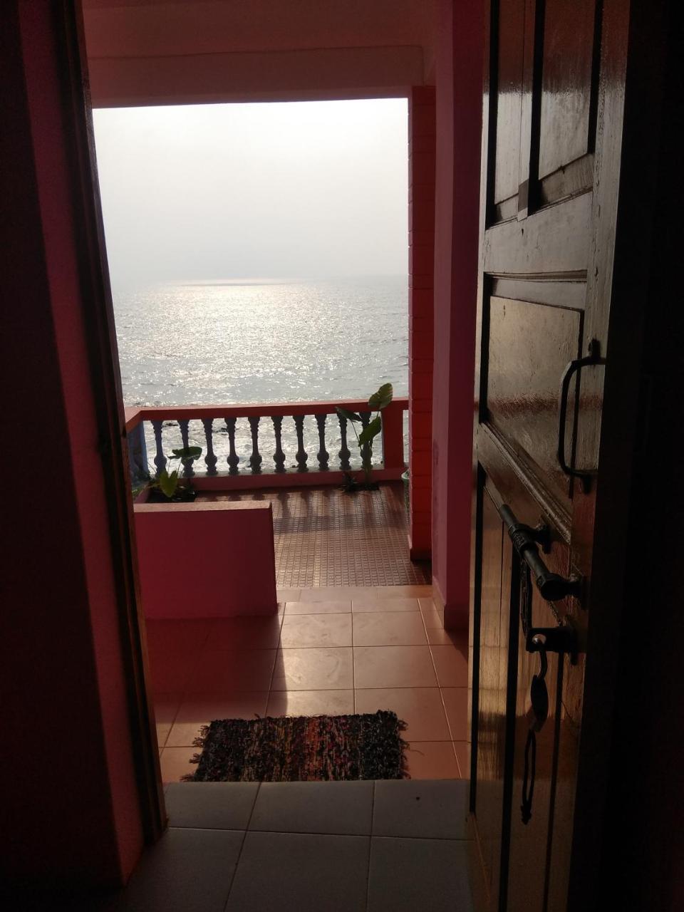 Om Ganesh Naik Guest House アランボル エクステリア 写真